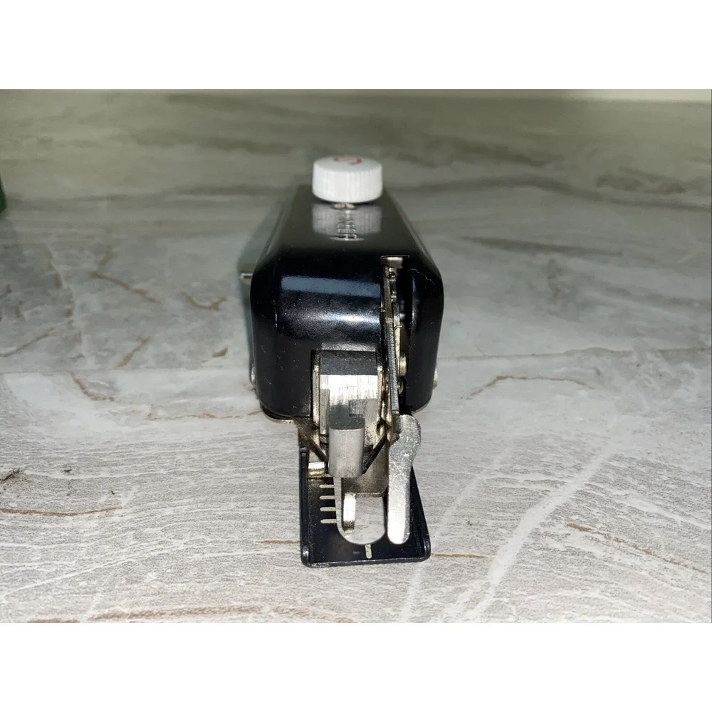 Vintage Singer 221 Sewing Machine Buttonholer #160506 with Case
